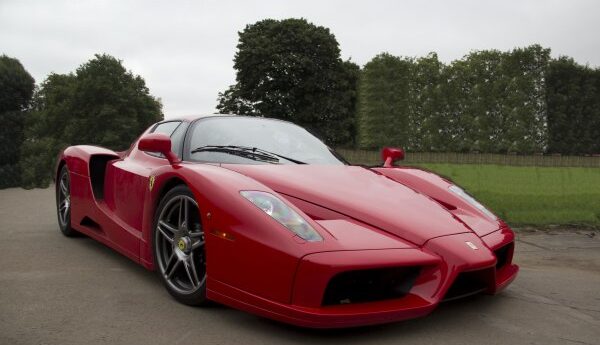 Ferrari – Enzo – 6.0 V12 (660 bg) – Teknik Özellikler