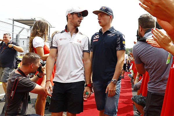 Grosjean, Verstappen’e övgüler yağdırdı: “Sürüş tarzına hayranım”