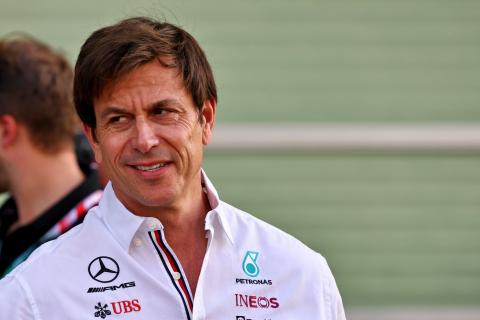 Wolff: ‘Stupid pill’ not behind Mercedes’ F1 2022 failure