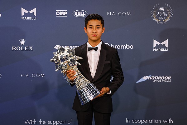 Albon, Red Bull’un 13 yaşındaki yeni genç yıldızına nasıl ilham veriyor?