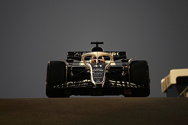James: “De Vries, Formula 1’de başarılı olabilecek bir karaktere sahip”