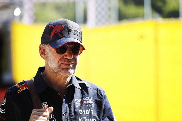 Newey: “Renault ile çalışmak çok rahatsız ediciydi, Ferrari’ye geçmeyi dahi düşündüm”