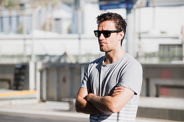 Palmer, Ferrari’nin eksikliklerinin Red Bull’a avantaj sağladığını düşünüyor Palmer, Ferrari’nin eksikliklerinin Red Bull’a avantaj sağladığını düşünüyor