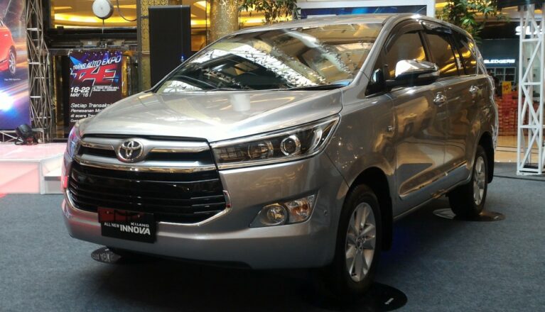 Toyota – Innova – 2.7i (166 bg) Automatic – Teknik Özellikler