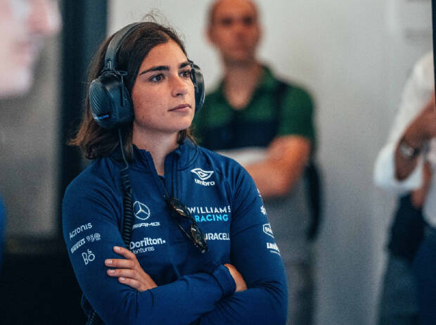 Williams bestätigt: Jamie Chadwick auch 2023 Teil der Fahrerakademie