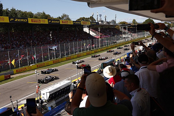 Zehnder: “Formula 1 2023 takvimi, oldukça pahalıya patladı”