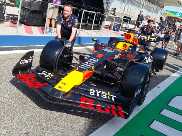 Jetzt endlich: Neuer Red Bull RB19 debütiert bei Formel-1-Test in Bahrain