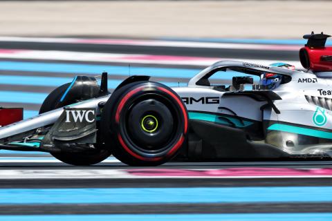 Russell returns to track action with unfavoured Mercedes W13 in Pirelli test
