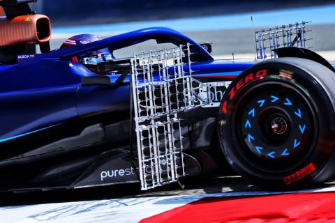 Explained: Strange “scaffolding” on F1 cars at Bahrain testing