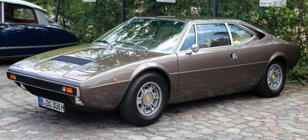 Ferrari – Dino – 308 2.9 V8 (255 bg) – Teknik Özellikler