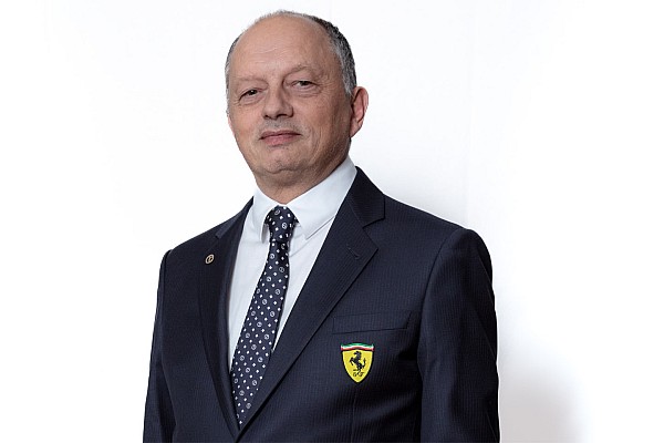 Pirro: “Vasseur’ün Ferrari’de devrimsel şeyler denemesi iyi olmaz”