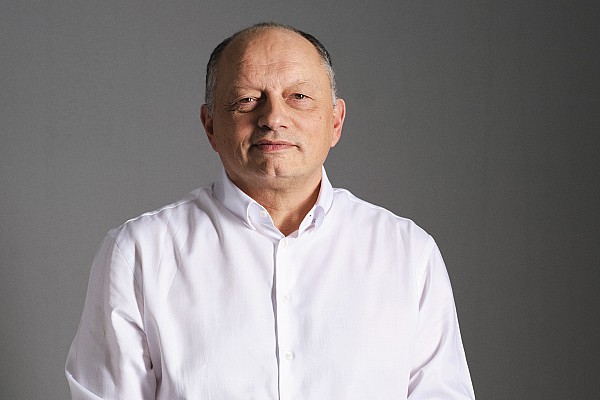 Vasseur: “Ferrari’yi Sauber’den ayıran şey beklentilerin farklı olması”