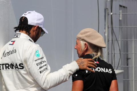 Lewis Hamilton’s blunt answer when asked for why Angela Cullen has left