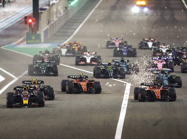 Rennen: Verstappen feiert Sieg in Bahrain, Leclerc scheidet aus!