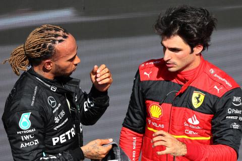 Could Hamilton quit Mercedes? “Desire of all drivers to drive for Ferrari”