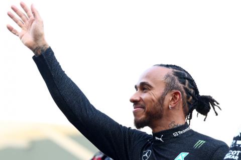 Hamilton won’t retire from F1 until he wins eighth title 
