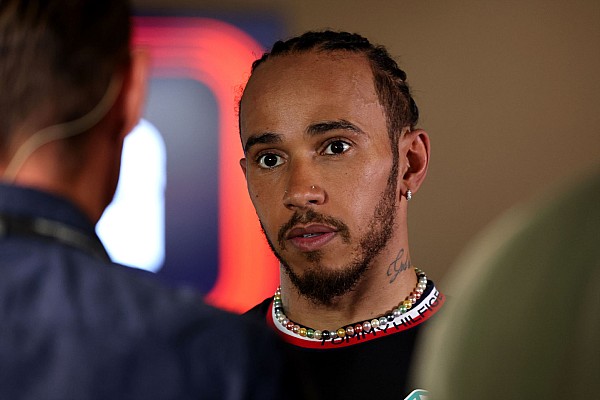 Hamilton: “Red Bull ile fark halen çok fazla”
