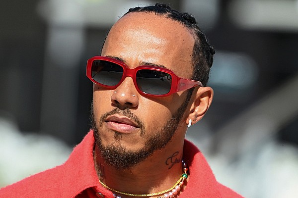 Hamilton, takı yasağından muaf tutuldu