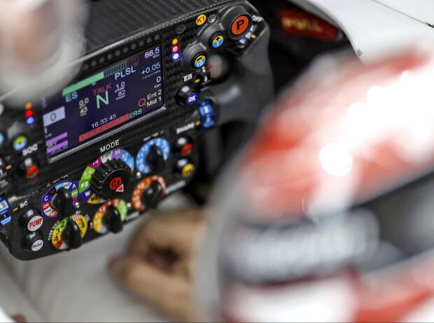 ChatGP: Künstliche Intelligenz fährt ab 2024 in der Formel 1 mit! ChatGP: Künstliche Intelligenz fährt ab 2024 in der Formel 1 mit!