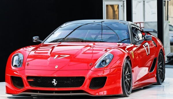 Ferrari – 599 – 6.0 V12 (730 bg) – Teknik Özellikler