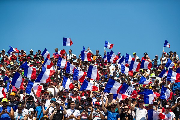 Alesi: “Fransa GP’nin takvimden çıkışının sorumlusu Formula 1 değil ‘siyaset'”