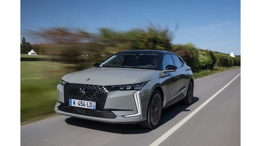DS 4’ün benzinli motor seçeneği Türkiye’de
