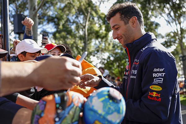 Horner: “Ricciardo’nun sürüş stilinin değiştiğini gözlemledik”