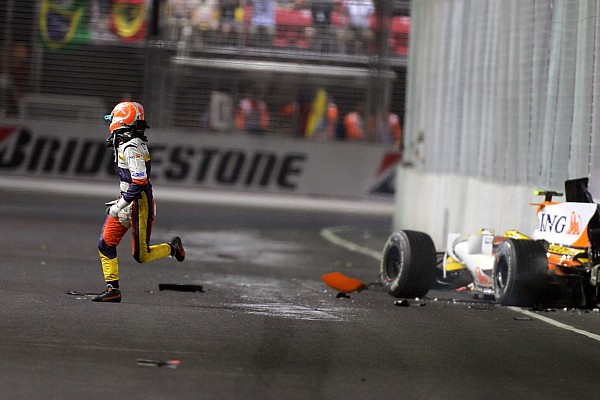 Piquet: “Massa-Hamilton olayında bana ‘köpek muamelesi’ yapıldı”