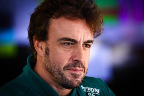 Fernando Alonso answers question about Taylor Swift dating rumour