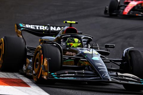 Toto Wolff lauds Lewis Hamilton for allowing George Russell to pass in Miami