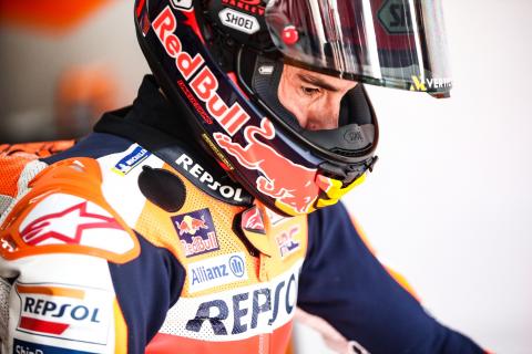 The angry gesture and the ‘cat and mouse’ game – Bagnaia and Marquez explain