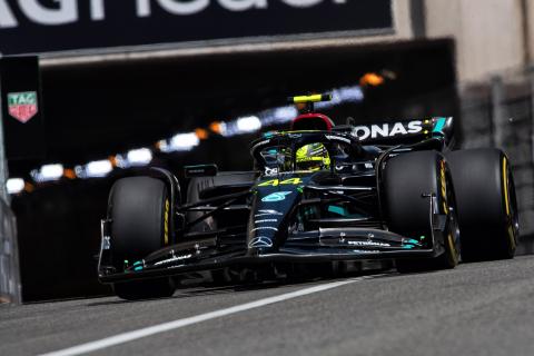 ‘I enjoyed driving’ – Hamilton encouraged by upgraded W14 after “amazing” day