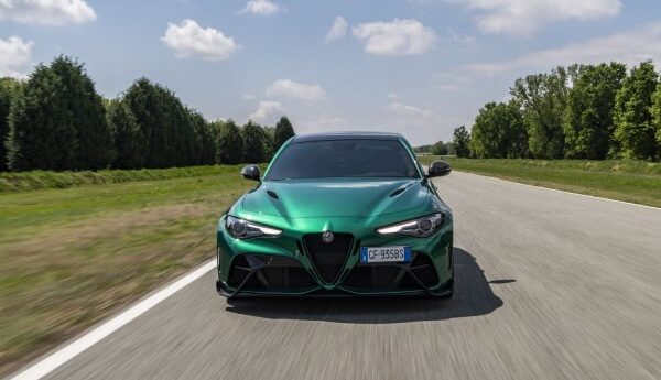 Alfa Romeo – Giulia – 2.2 JTDM (136 bg) Automatic – Teknik Özellikler