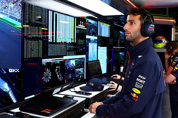AlphaTauri için koltuk ayarı yaptıran Ricciardo, De Vries’in yerine mi geçiyor?