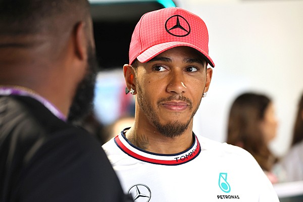 Ferrari, Hamilton’a sözleşme önermedi mi?