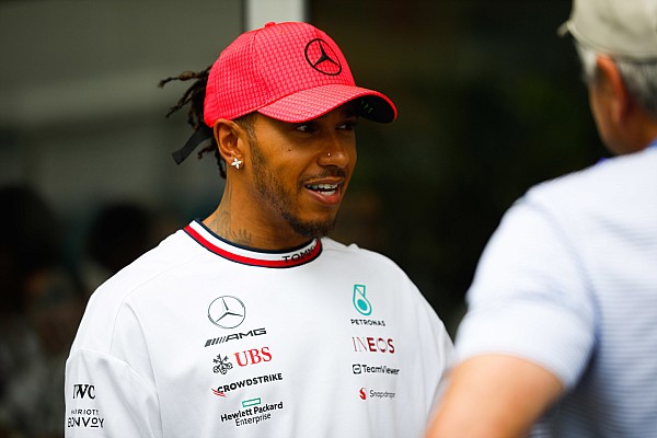 Slater: “Ferrari henüz Hamilton’a resmi teklifte bulunmadı”