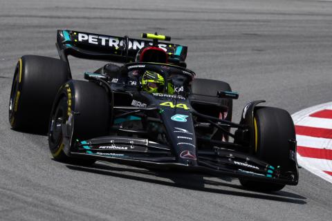 Mercedes issue glowing review of W14 upgrades: “From here we seek performance”