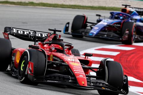 Hill: 'Ferrari running on one leg, always seems to be a problem'