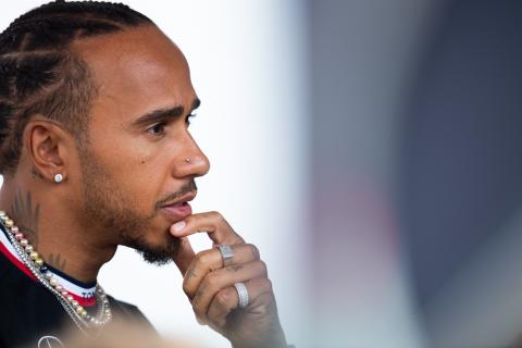 Holiday? Just friends? New twist in Lewis Hamilton and Shakira rumour