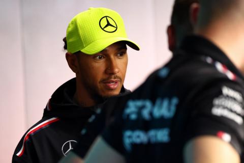 Hamilton hoping to ‘hold onto Alonso and give him hell’ in Canada