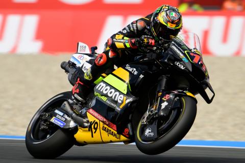 Marco Bezzecchi claims Assen pole with new lap record ahead of Francesco Bagnaia