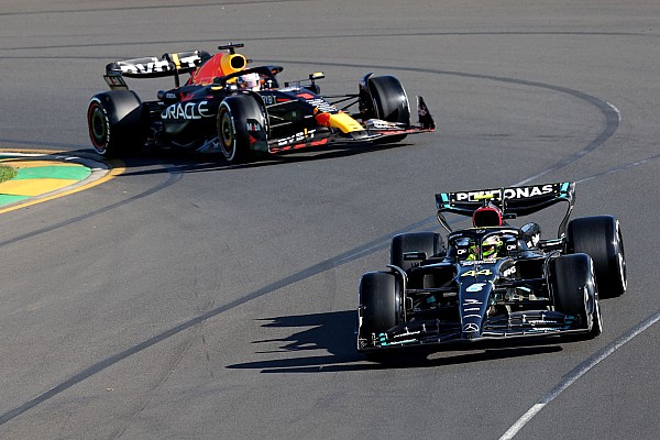 Button: “Hamilton ve Verstappen, ‘en iyi olmak’ için farklı serilerde de yarışmalı”