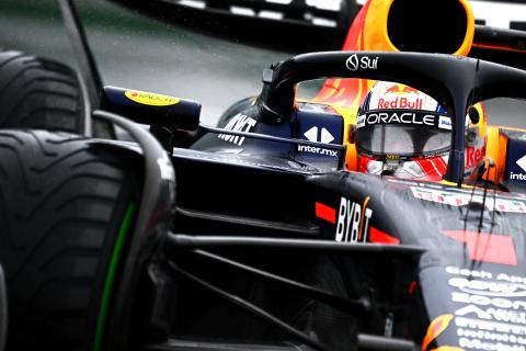 Verstappen tops wet FP3 as Mercedes struggle, Sainz crashes