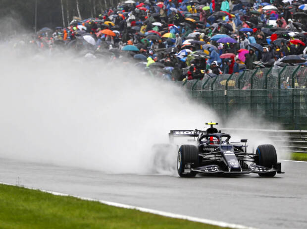 Formel-1-Fahrer befürworten FIA-Test für Radabdeckungen im Regen