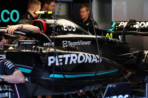 Toto Wolff questioned on Mercedes’ controversial sidepod issue