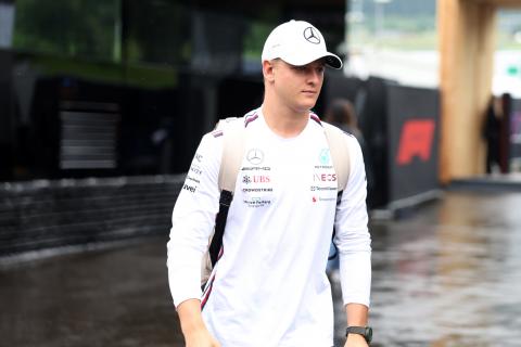 Mick Schumacher ends sim work in the early hours to boost Mercedes