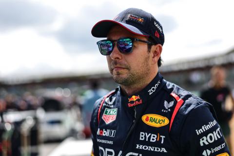 Ricciardo wants his Red Bull seat, so will Perez sink or swim?