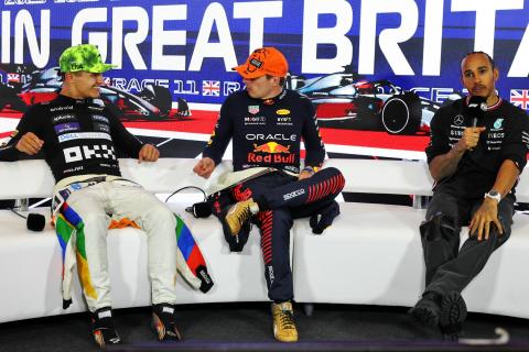 What did Verstappen, Norris and Hamilton talk about in the cooldown room?