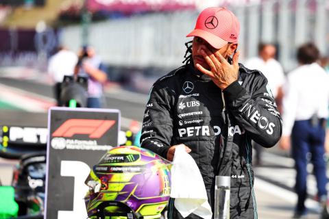 Hamilton beats Verstappen to first pole since 2021 