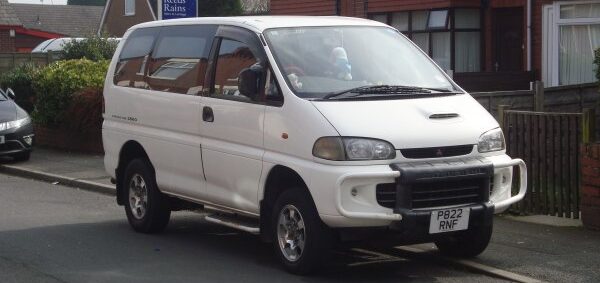 Mitsubishi – Delica – 2.2 TD (79 bg) – Teknik Özellikler